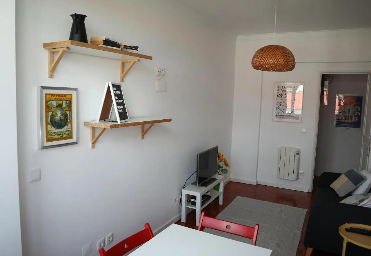 Ana'S Guesthouse Sintra Apartamento